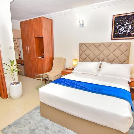 The Hallmark Hub, Hotel & Apartments Abuja Extérieur photo