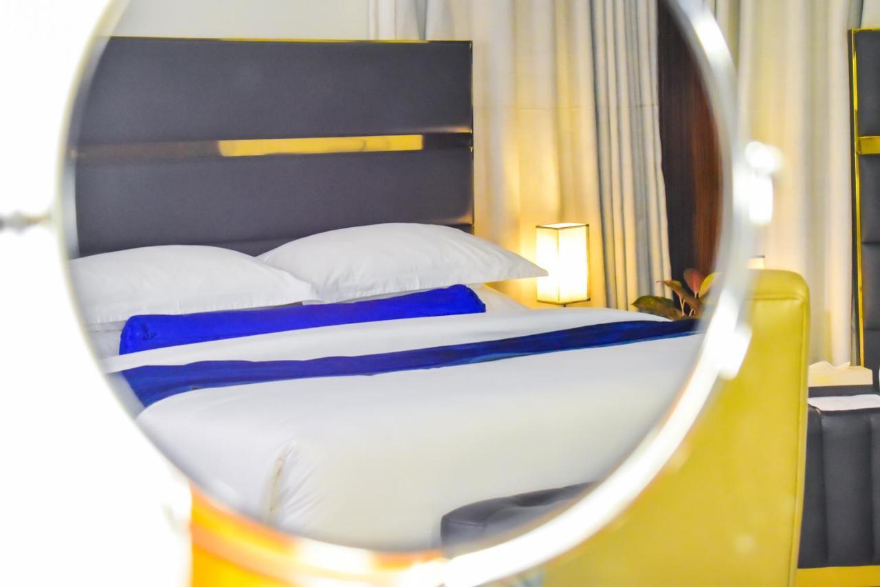 The Hallmark Hub, Hotel & Apartments Abuja Extérieur photo